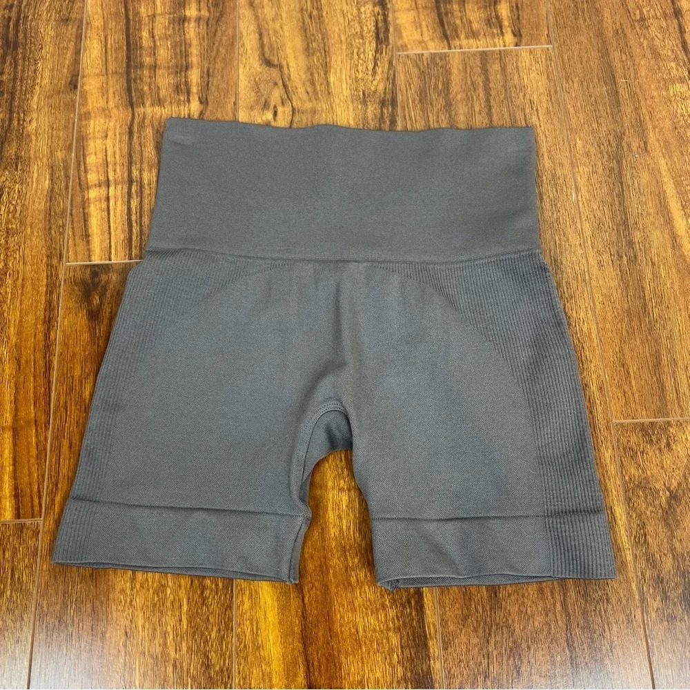 SET Active Sculpt Flex bike shorts sand size XS - Picture 3 of 5